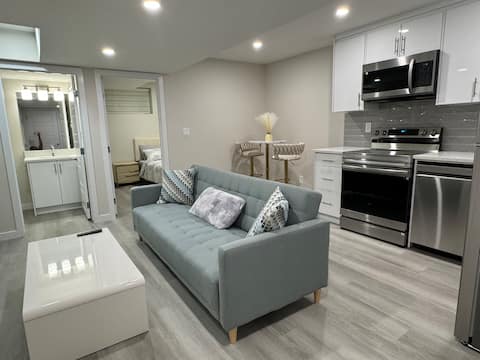 Popular Airbnb listing: Cozy 2bdr 1bath Suite w/ Seperate Entrance in Belmont