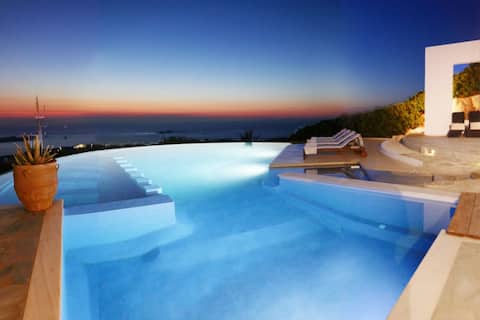 Sunset Wellnesvilla-Infinity pool - Spa - Boule
