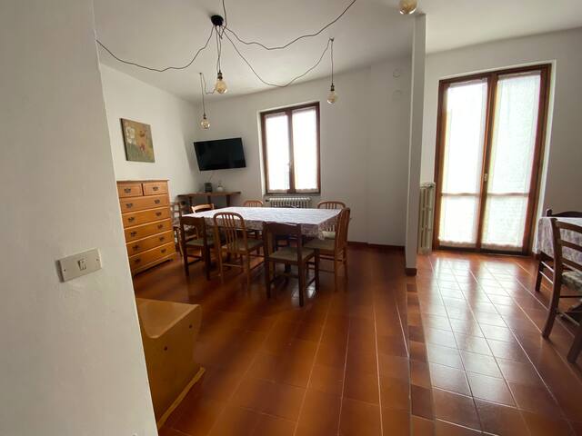 5 camere con bagno privato e grande cucina living gallery image 3