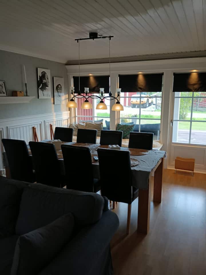 Mysigt Hus Nära Sjön Siljan - Mora, Schweden