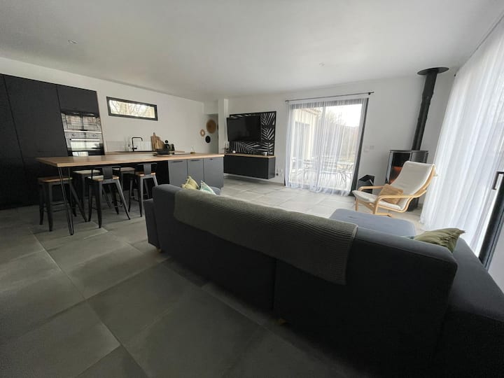 Maison De Vacances (100m2) Avec Terrasse Et Jardin - Sisteron
