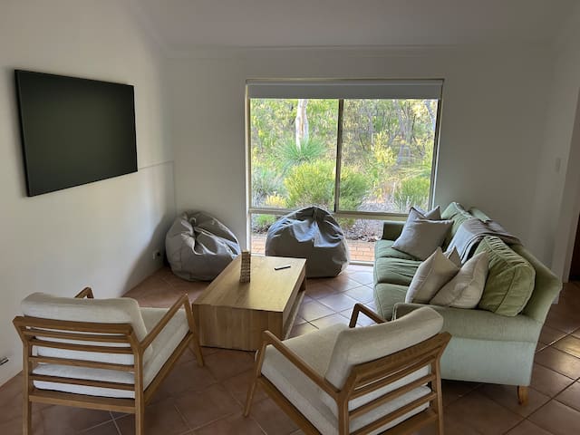 Yallingup Green Room bush retreat 3mins to beach