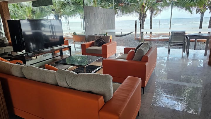 Villa Sát Biển 5 Phòng Ngủ - La Gi