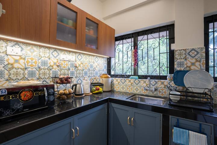 Full kitchen image 4
