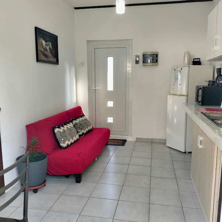 Cozy Furnished Studio | Long-term Guests Welcome - Curaçao