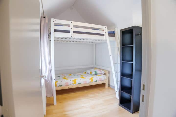 საძინებელი 1