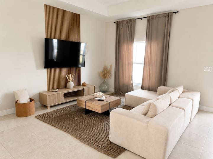 Your Cozy Corner In Cape Coral - North Fort Myers, FL