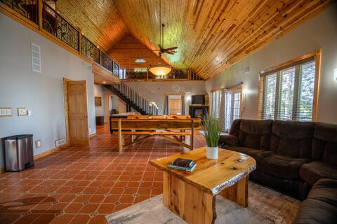 Serene Lakefront Retreat on Portage Chain of Lakes