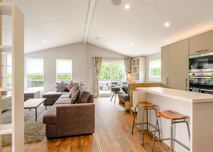 Platinum Lakeview Lodge Sleeps 6 - Mablethorpe