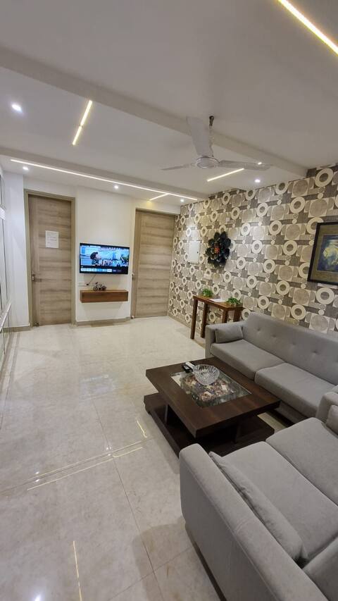 Aaradhya's Homestay