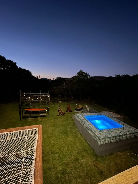 Luxurious home, amazing view and heated pool