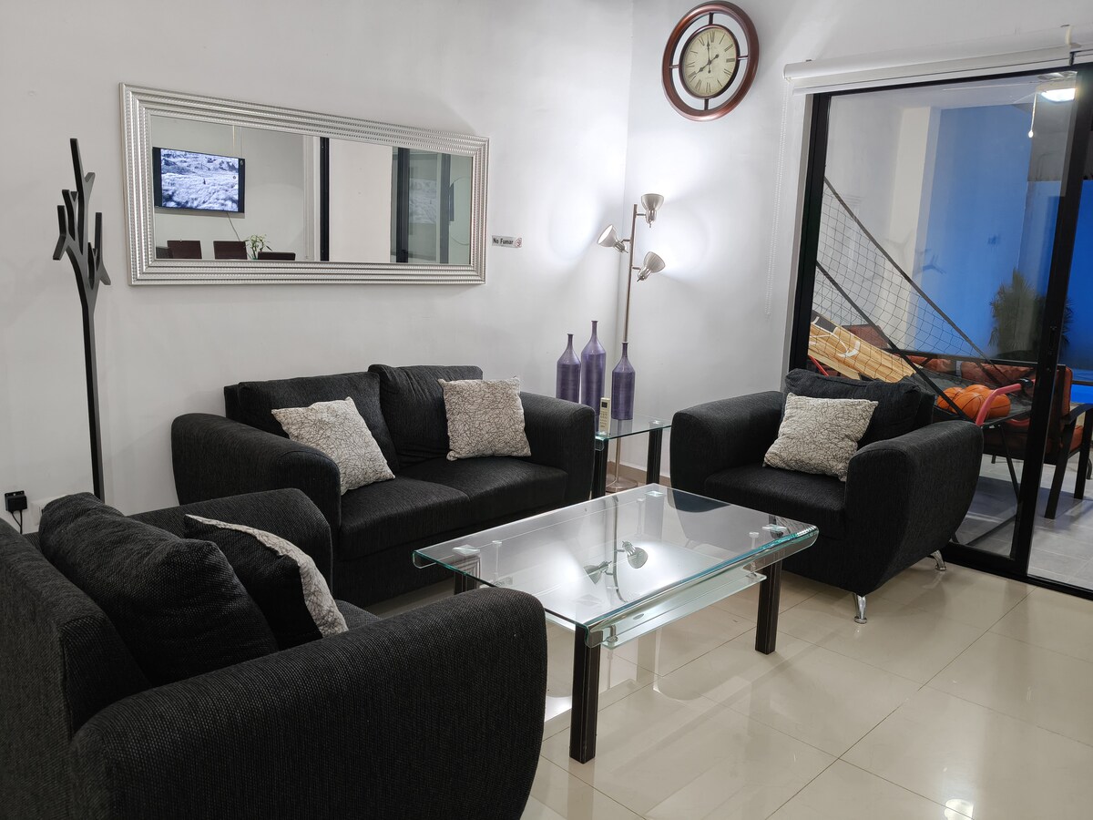 Top Airbnb: House 3 bedrooms with private bathroom each - We invoice in Fraccionamiento San Pedro Cholul