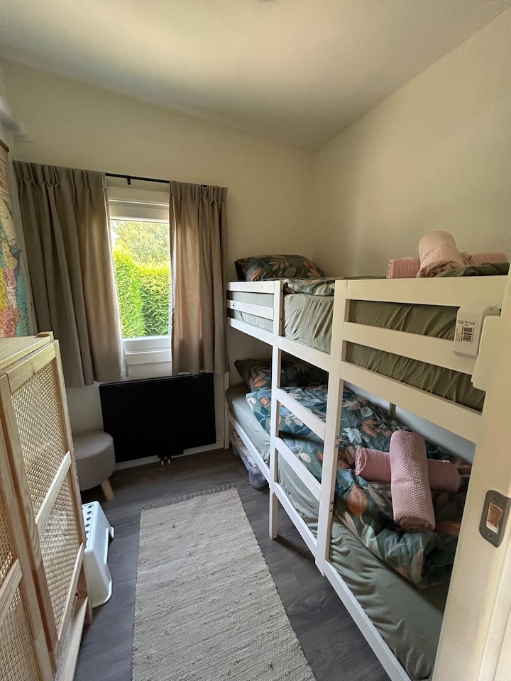 غرفة النوم 2