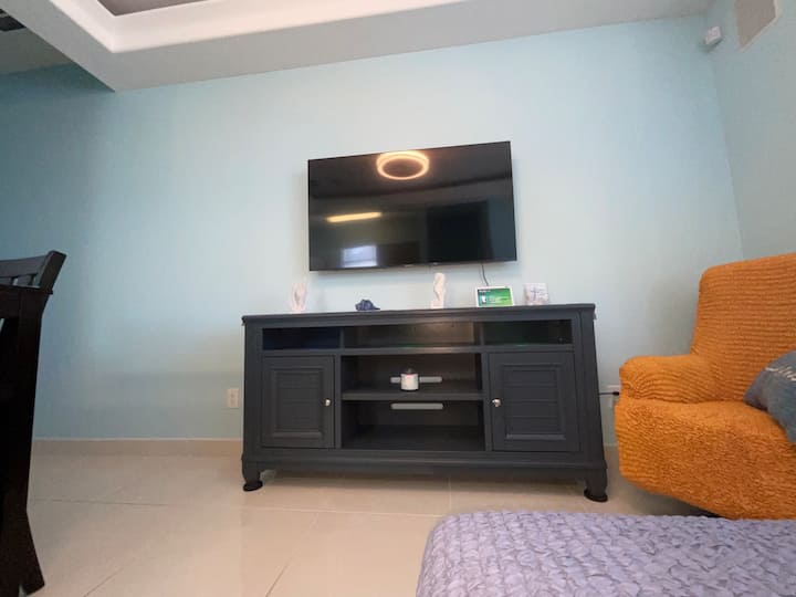 მისაღები ოთახი