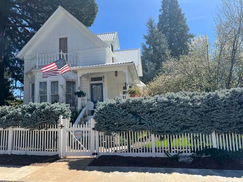 Weaverville Court Street Inn II