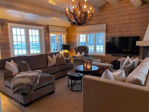 Garli Chalet-Alt included