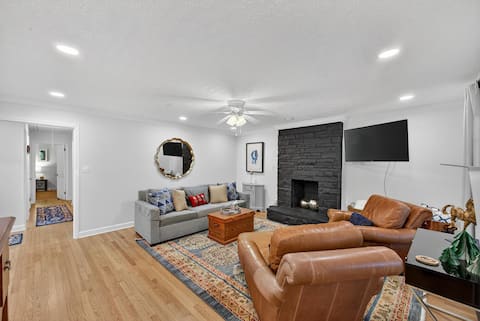 Top Airbnb: Out of the Blue in Aiken / Edgefield