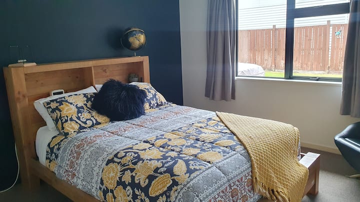 საძინებელი 2