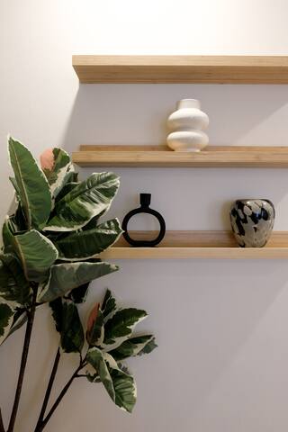 Upscale 3bed 3bath suite 1 min to BTS Prompong gallery image 5