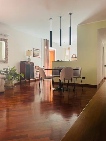 Re Gallo Luxury Home Chiaia Plebiscito gallery image 2