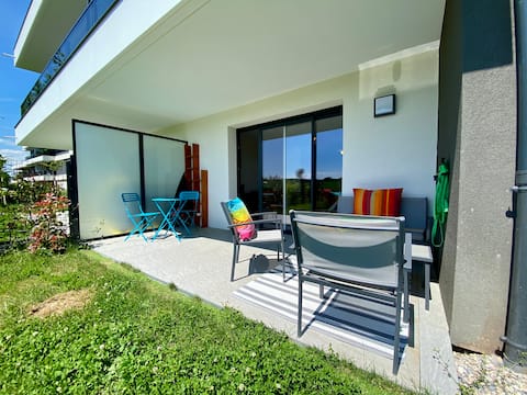 2-room apartment with garden, near Lake Geneva
