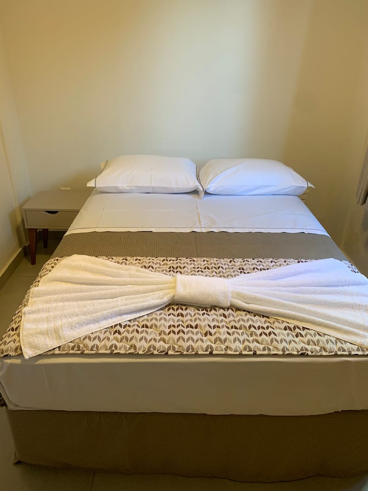 საძინებელი 4