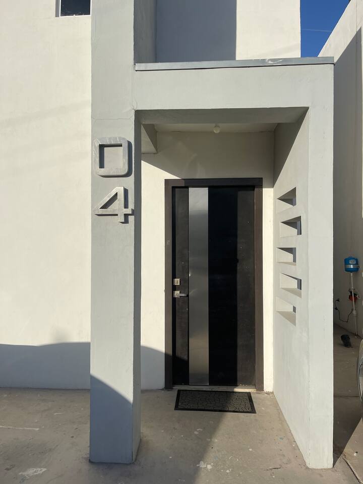 Safe & Private Apartment