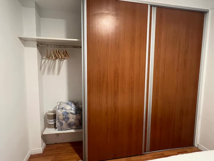 Apartamento de dois ambientes com varanda em Villa Pueyrredón