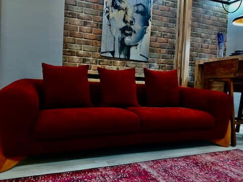 Outstanding, modern and stylish in the city centre