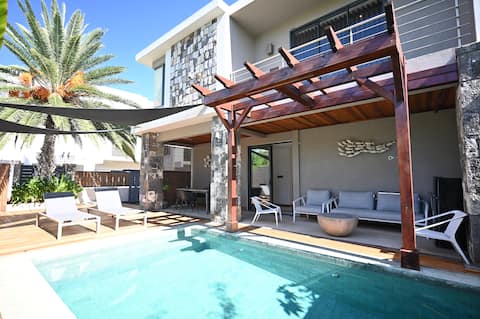 5-star villa 200 m from Trou aux Biches beach
