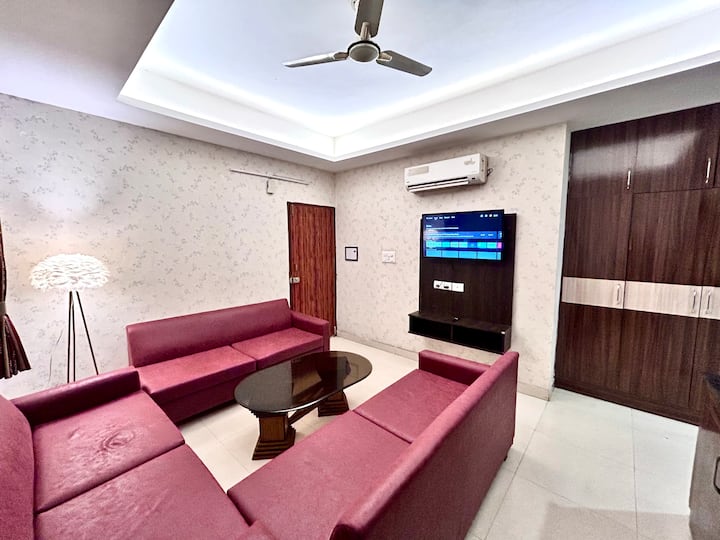 The Loft (2bhk With Living Area) - Panchkula