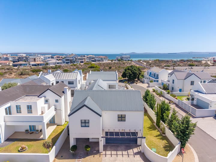 Ndigo Blue - Langebaan
