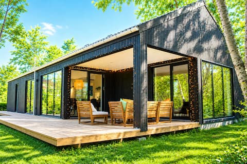 Cosy luxury cabin, 100m to the beach