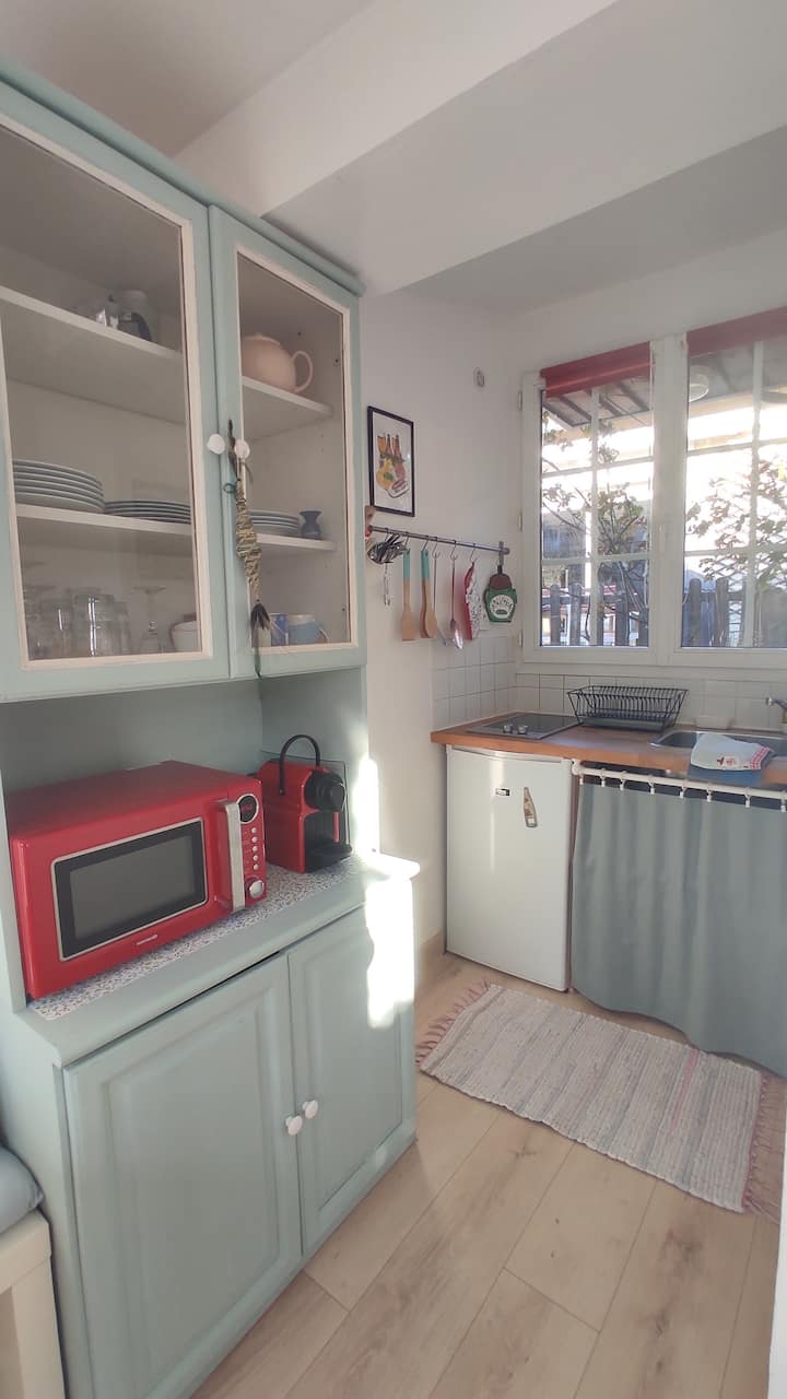 Studio Dans Jardin Privé - 康城