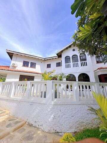Ella Homes managed Airbnb listing 1
