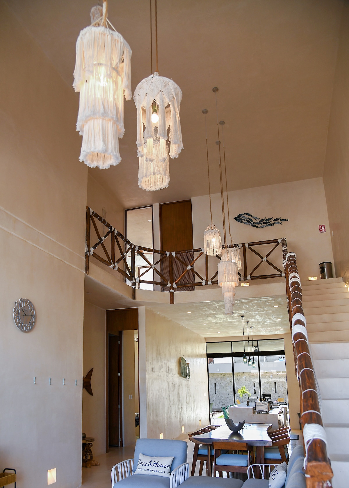 Anuncio de Airbnb popular: Casa Kailani Beautiful beach house in Chelem en Chelem