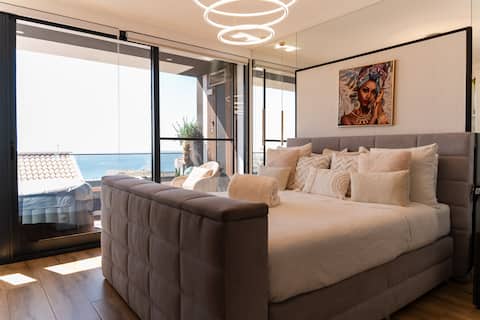 Dolce Waves: Luxury & Brunch-Jacuzzi & Design and Sea View
