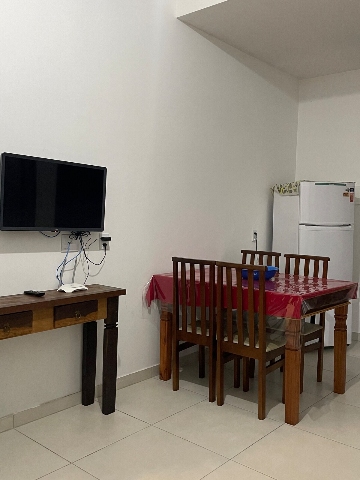 Airbnb em destaque: AP 03 Furnished Sea Front Apartment. em Balneário Gaivota