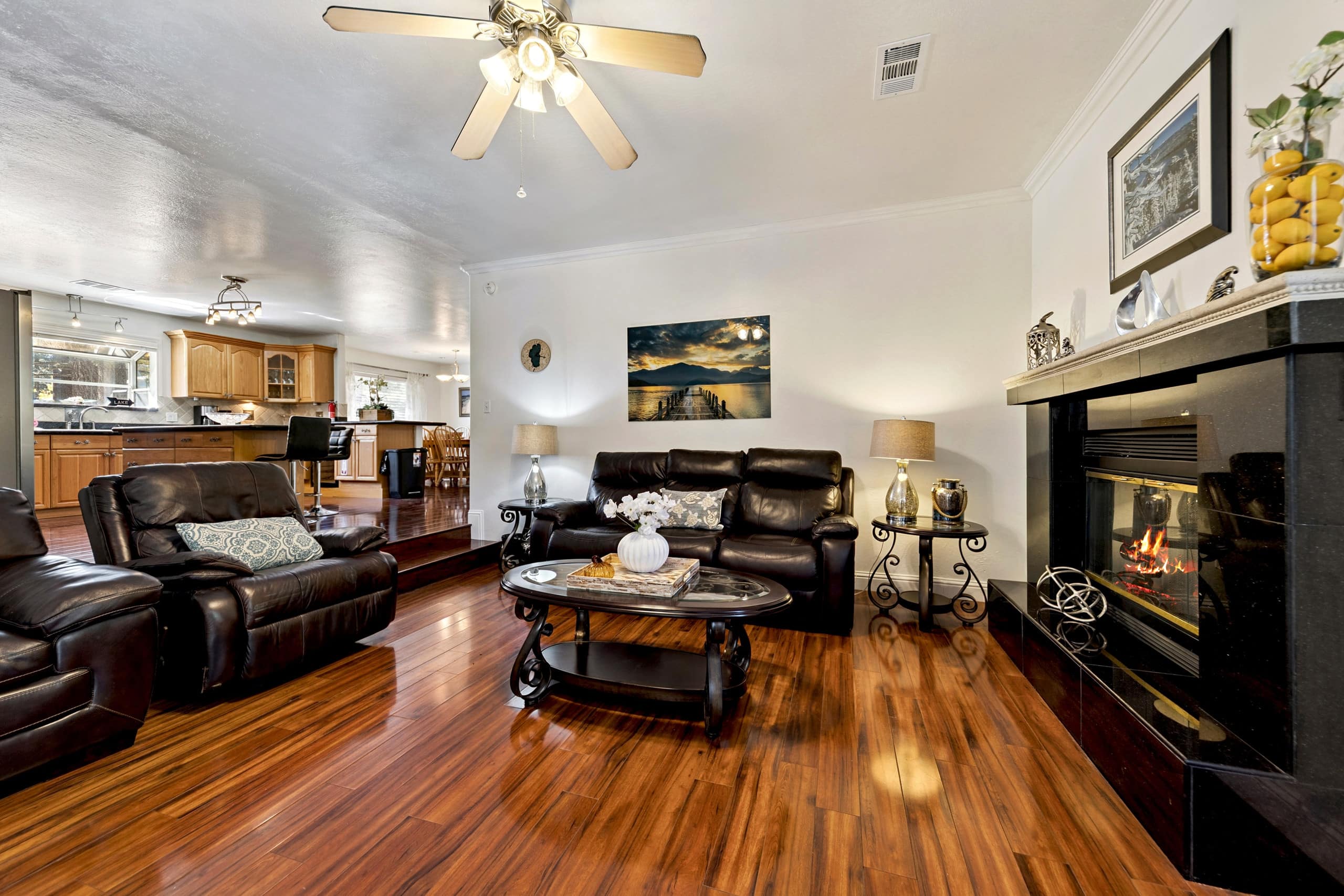 Single-Story 5BR with Hot Tub, 1 Mi to Lake - Photo 6