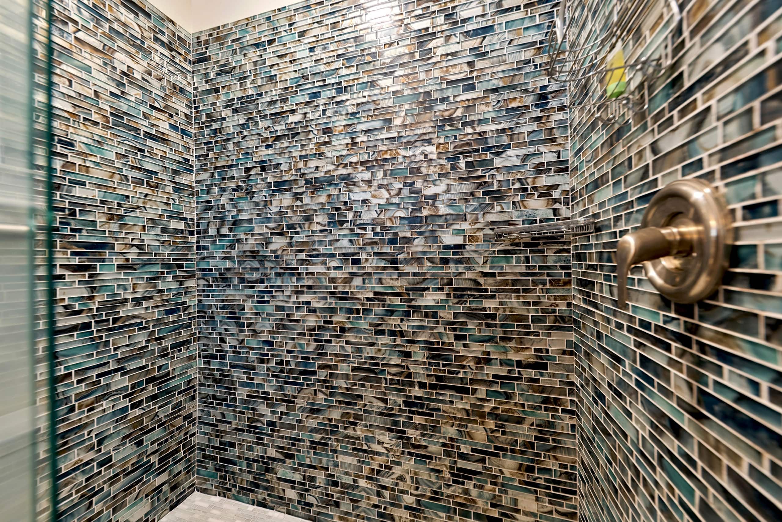 Single-Story 5BR with Hot Tub, 1 Mi to Lake - Photo 17