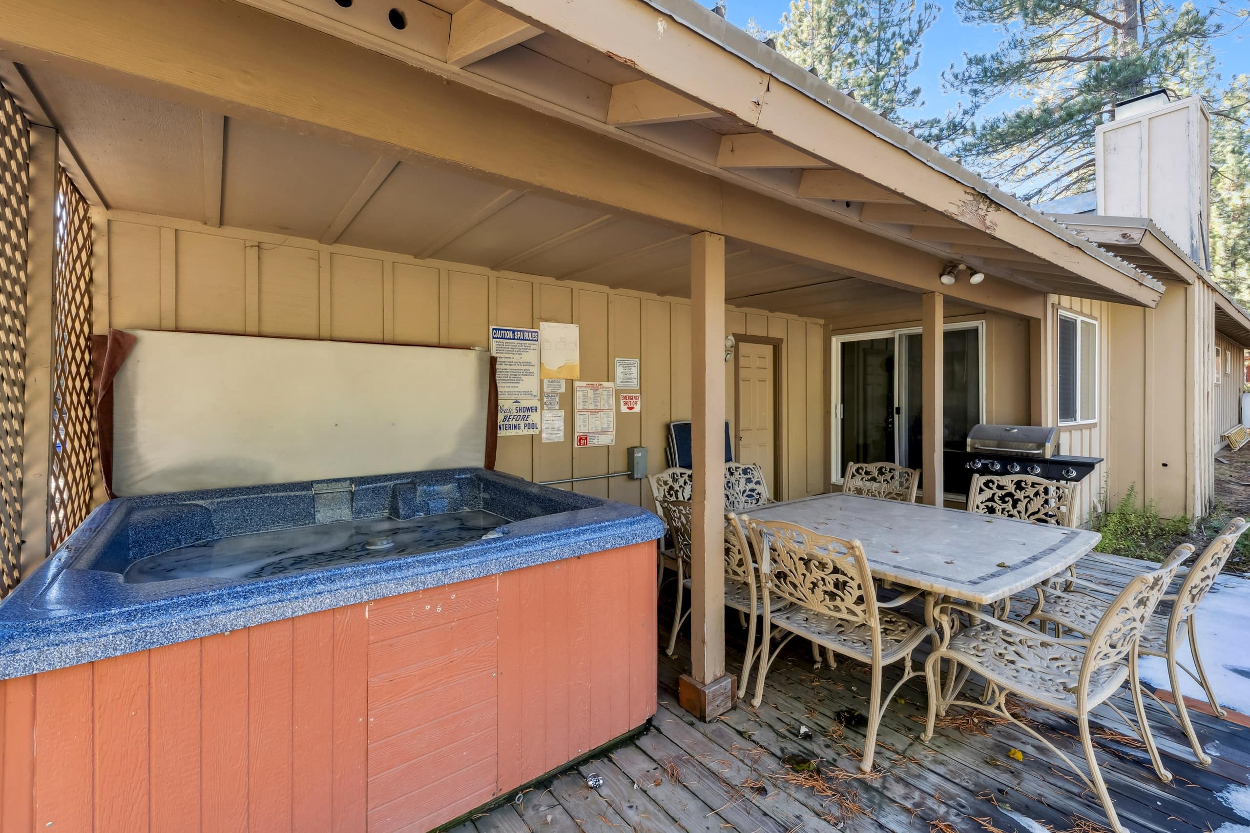 Single-Story 5BR with Hot Tub, 1 Mi to Lake - Photo 21
