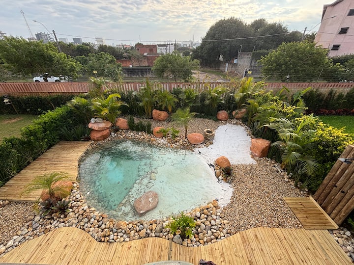 5-bedroom house, pool and garden, Ilhas Park Torres