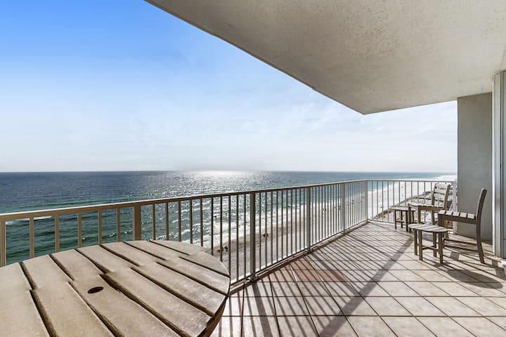 Spacious 4br Oceanfront 9th-floor | Balcony - Gulf Shores, AL