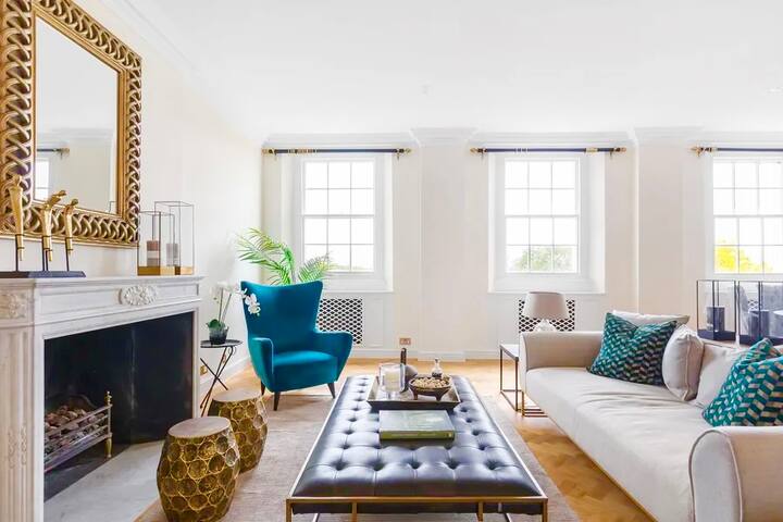 Quiet Luxury Escape for 6 in Covent Garden