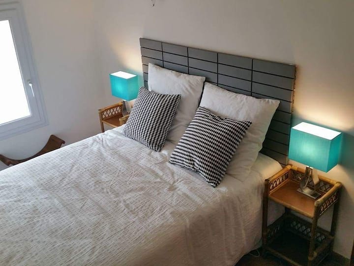 ოთახის ნომერი 2 სახლი 