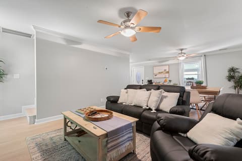 Successful Airbnb property: Sunset Cove in Winston Salem