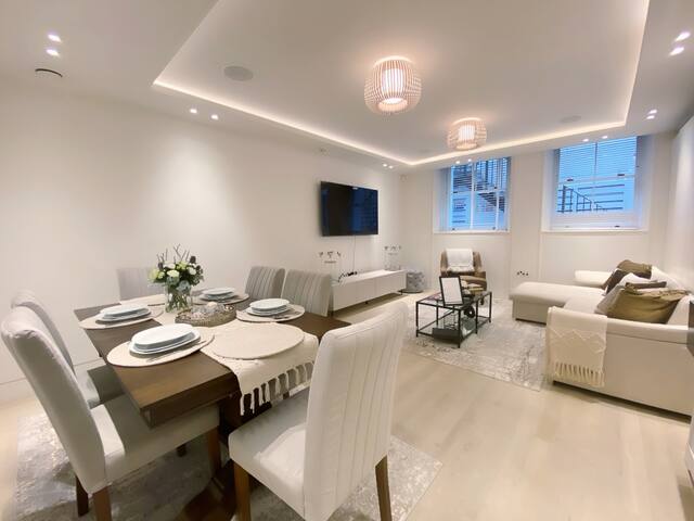 Opulence stays~heart of London