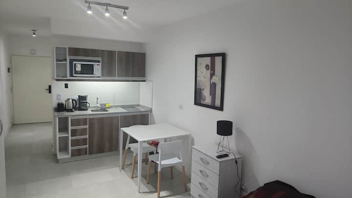 Kitnet com piscina em San Telmo