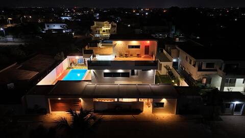 Sumptuous New Home at Zopah