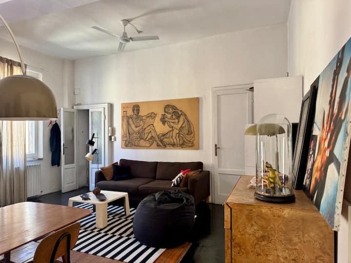 Top Location Naviglio Apartment With Terrace - Milan
